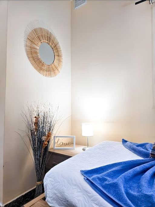 Waveside Apartment Сейнт Полс Бей Екстериор снимка